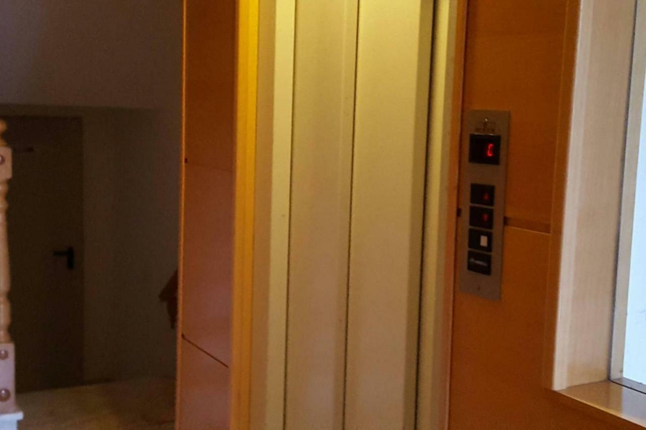 Fabuloso Apartamento Familiar Con Piscina En Salou Appartement Buitenkant foto