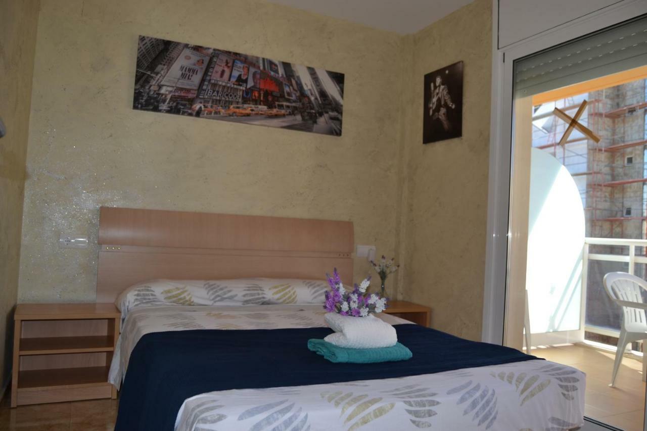 Fabuloso Apartamento Familiar Con Piscina En Salou Appartement Buitenkant foto
