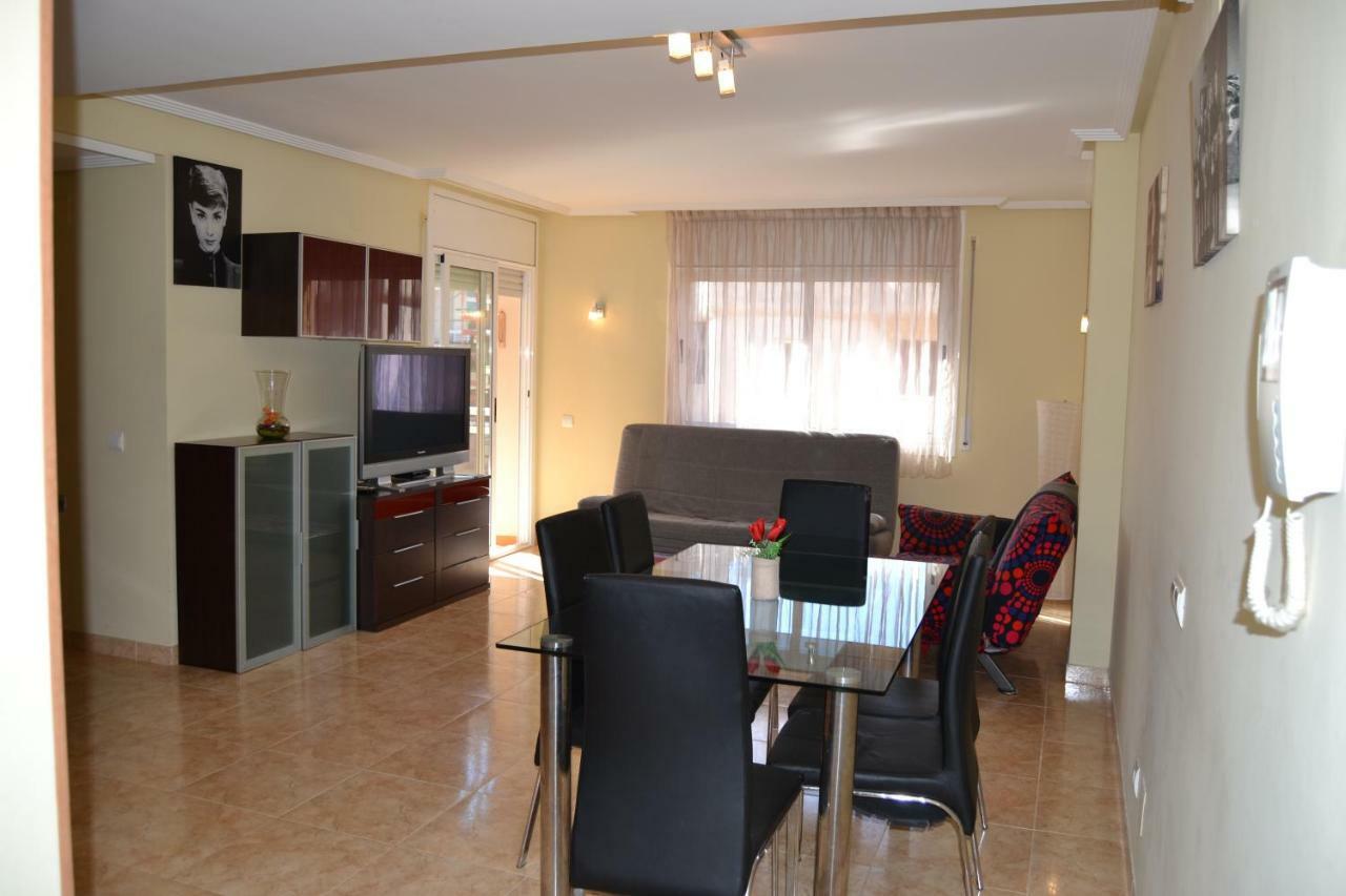 Fabuloso Apartamento Familiar Con Piscina En Salou Appartement Buitenkant foto